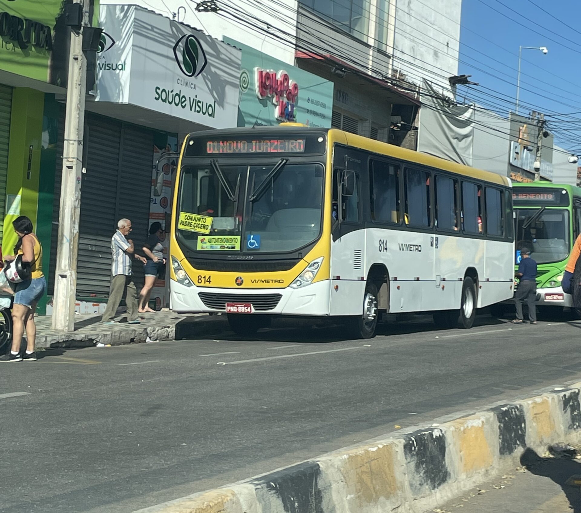 Olinda entrega policlínica em São Benedito após reforma