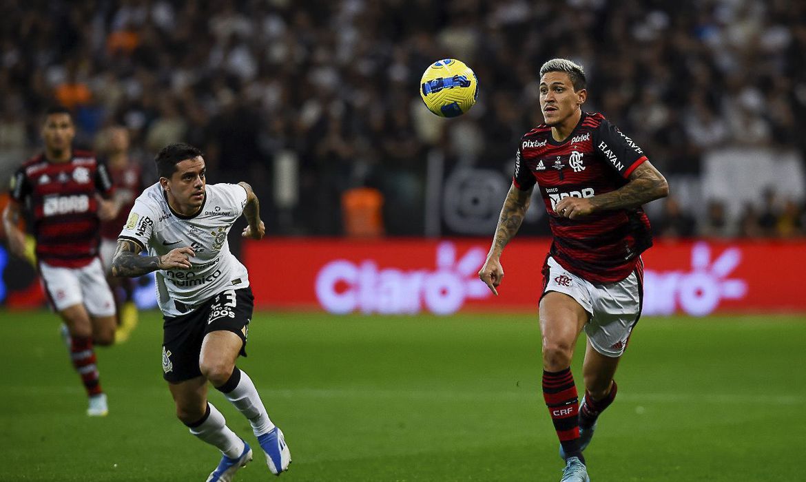 EuTenho4: Flamengo vence Corinthians nos pênaltis, no Maracanã, e é  tetracampeão da Copa do Brasil - Flamengo